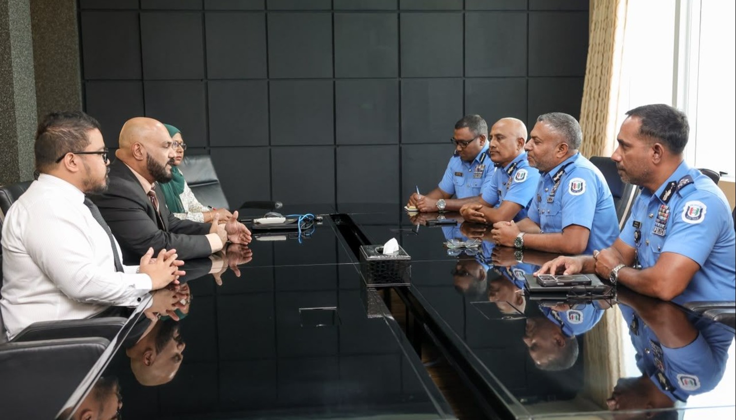 article_image