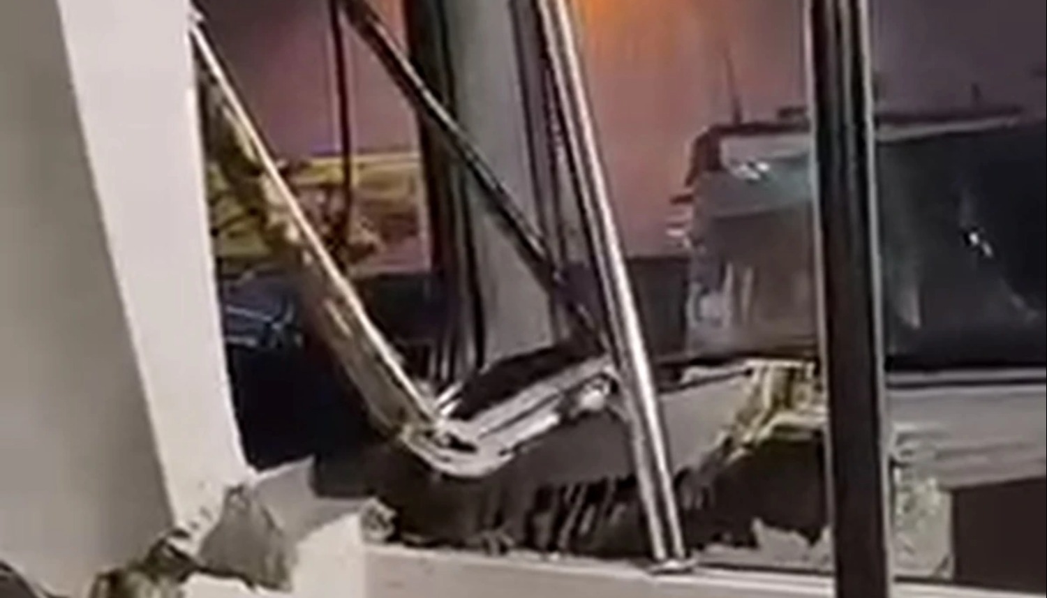 article_image